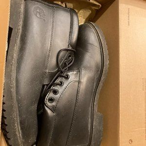 Men's Timberland Boots, Size: 9; Color: Black: Size 9, Condition:  Good